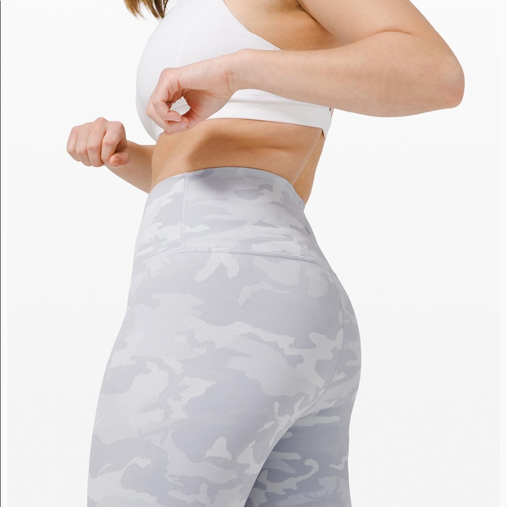 NWT Lululemon HR Leggings- Gray & White Camo